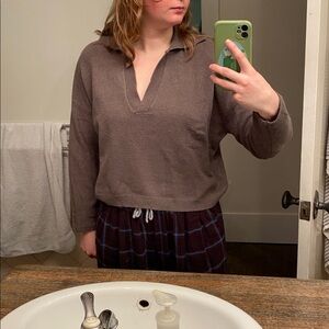 Green V neck sweater with collar